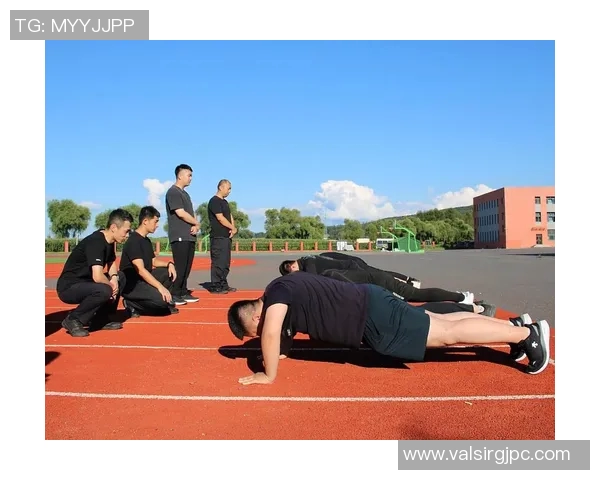 西班牙国家队全力备战新赛季展现团队凝聚力与战术调整新动态